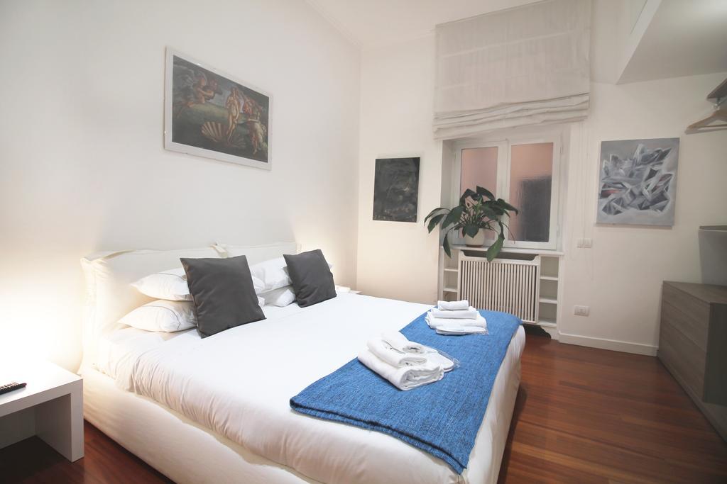 Spanish Steps Art Apartment Рим Екстер'єр фото